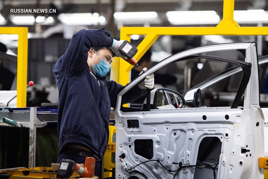 Китайские ведущие автопроизводители восстановили работу